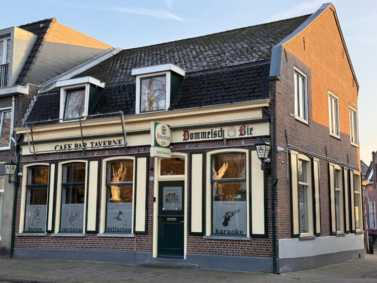 Café Taverne in Tilburg